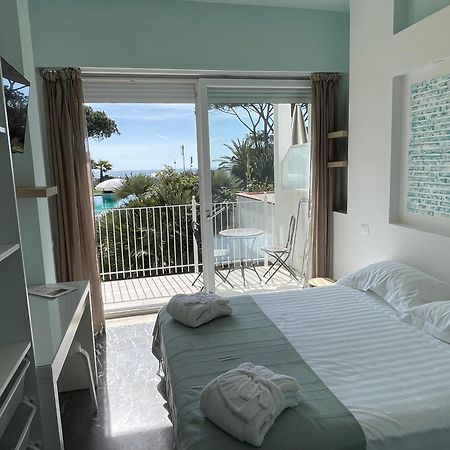 Capo Circeo Beach Resort Spa Fronte Mare Сан Феличе Чирчео Екстериор снимка