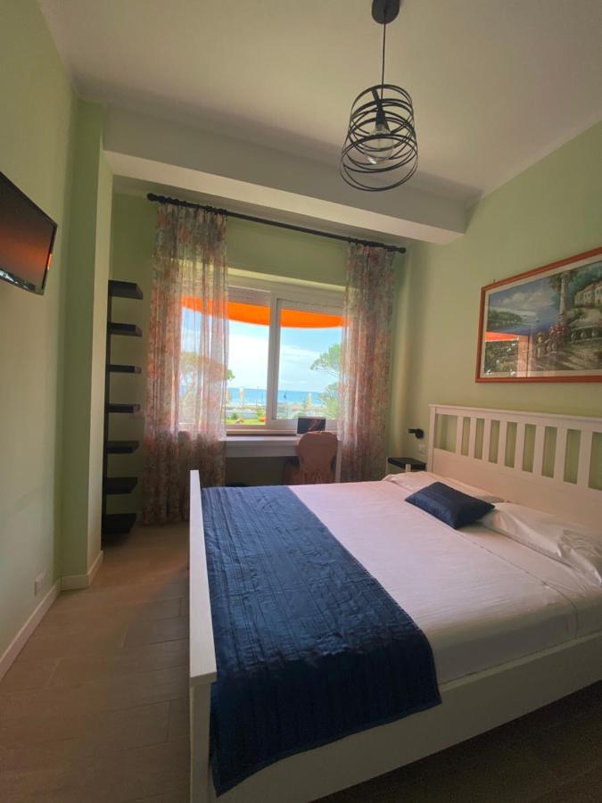 Capo Circeo Beach Resort Spa Fronte Mare Сан Феличе Чирчео Екстериор снимка